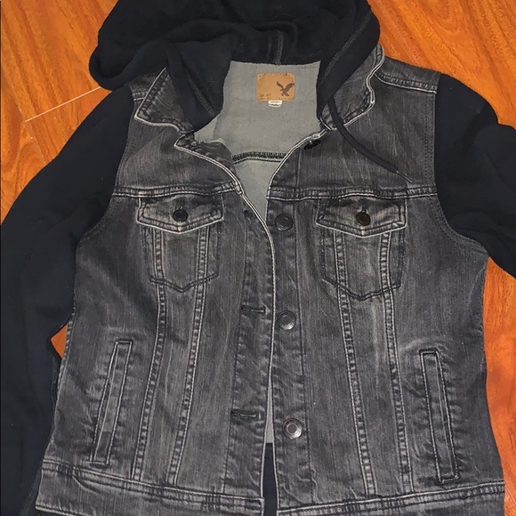 American Eagle Outfitters Jackets & Blazers - AMERICAN EAGLE black denim hooded jacket